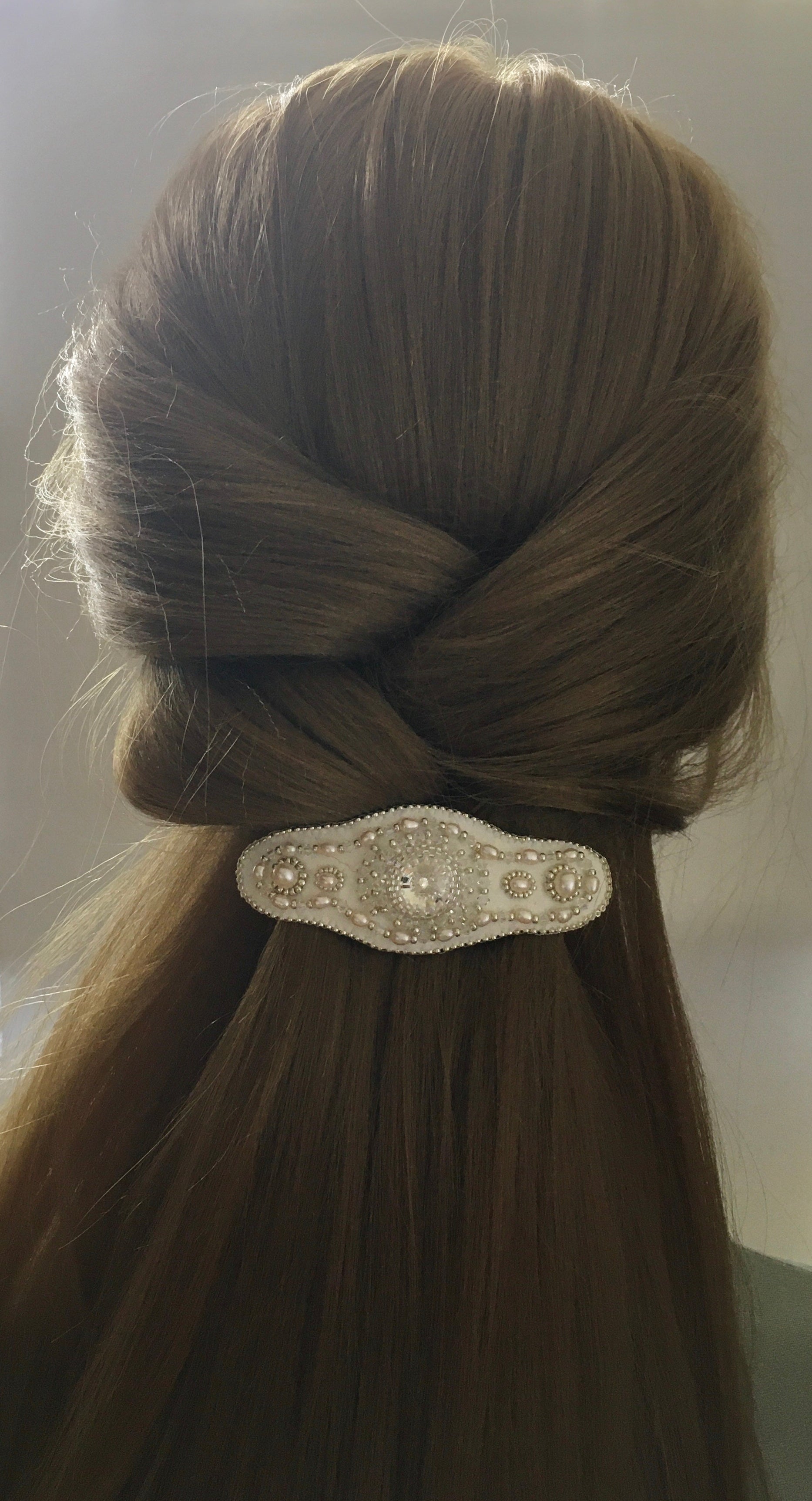 Hair Clips For Women Girls, 4 Pieces Braided Hair Clips, Sparkling Crystal  Stone Hair Bands Double Layer Hair Clips, Flower Side Hair Clip Pearl Hair  | Fruugo NO